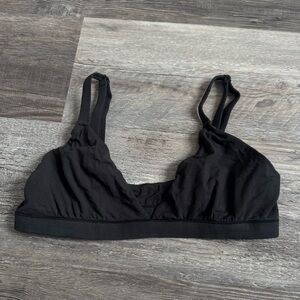 Skims fits everyone triangle bralette